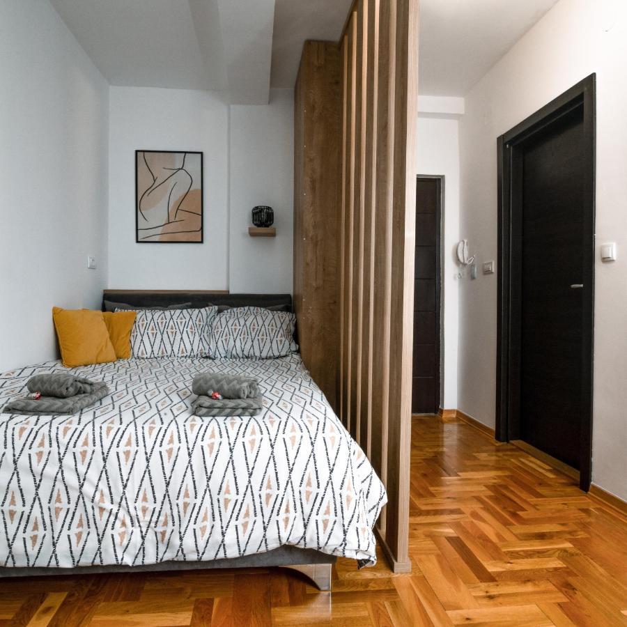 Soul Stan Na Dan Apartment Novi Sad Ngoại thất bức ảnh