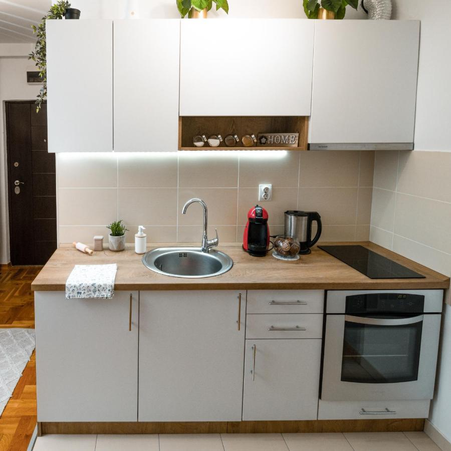 Soul Stan Na Dan Apartment Novi Sad Ngoại thất bức ảnh